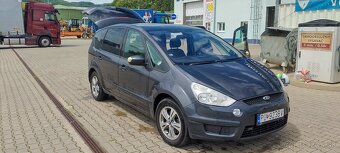 Ford S-Max - 7