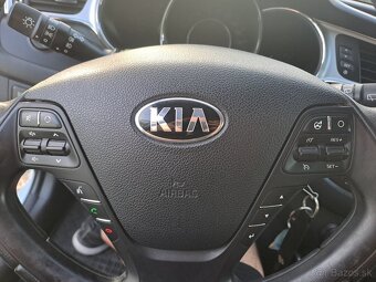 Kia Ceed Sw 64 000km, kombi, 1,4 cvvt, 74kw, 2017 benzin, SR - 7