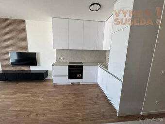 VYMEŇ SUSEDA – VÝNIMOČNÝ 2 IZB. ZARIADENÝ BYT S LOGGIOU, RO - 7