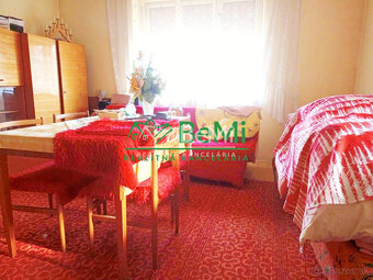 Predaj dvojgeneračného rodinného domu - Sazdice( 018-12-HEKA - 7