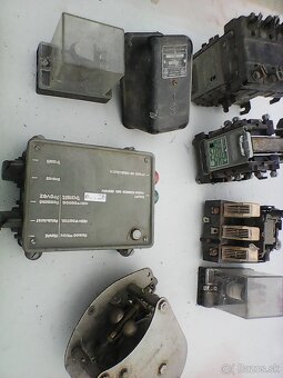 KUFRÍK   ELEKTROVECI - 7