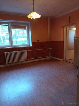 Predám rodinný dom v Zákopčí s pozemkom 1.142 m2 - 7