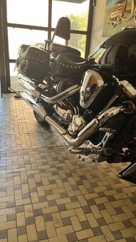 Yamaha XV1700 ROADSTAR - 7