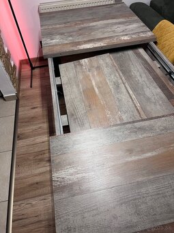 Rozkladací jedálenský stôl - 7