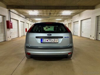 Ford Focus 1,4 benzín 59KW 2005 187000km NOVÁ STK/EK - 7