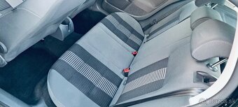Volkswagen Golf V 1.9 TDI 2008 - 7