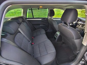 Škoda Superb Combi 2.0 TDI 4x4 Elegance • 2014 • - 7