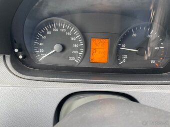 Predam Mercedes Vito 111CDI automat - 7