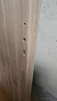Protipoziarne vchodove dvere, sirka 95cm (lave) a 85cm (prav - 7