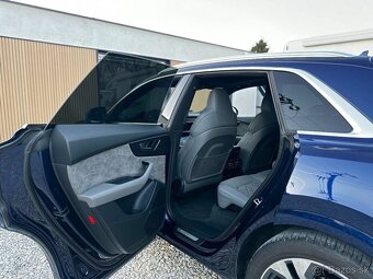 Audi Q8 50 TDI mHEV tiptronic S-line Full výbava - 7