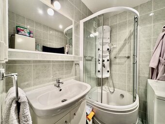 Predáme 3 izb. byt, Žilina - Vlčince, 2x loggia - 7