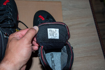 Trekové topánky ALPINA Carabiner - veľkosť EU 44 - UK 9,5 - 7