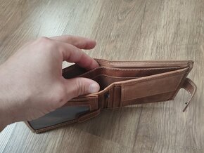Pánska hnedá kožená peňaženka - 7