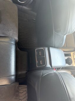 Audi A4 b8 Avant 3.0 TDI  150kw - 7