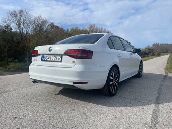 Volkswagen Jetta 1.2 TSI Business - 7