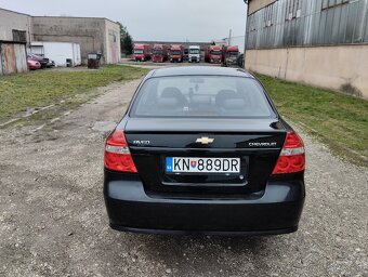 Chevrolet Aveo - 7