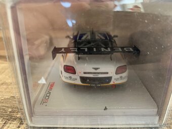 Predám model Bentley Continental GT3 od TSM (1:43) - 7