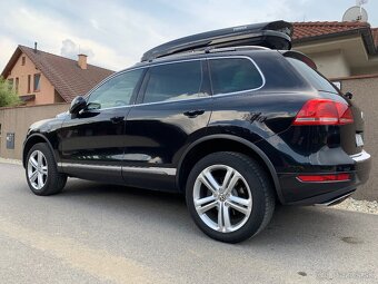 Volksvagen Touareg 3.0 TDi - 7