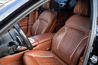 BMW 750 Li PRENÁJOM - 7