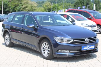 Volkswagen Passat Variant 2,0 TDi 110 kW COMFORTLINE BLUEMOT - 7