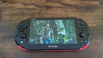 PS Vita 2000 slim čierno-ružová - 7