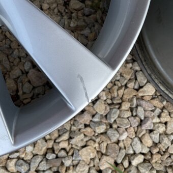 Orig. hlinikove disky skoda octavia 3 lift - 7