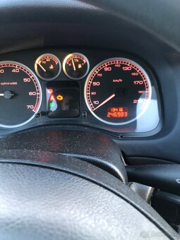 Peugeot307 1,4b - 7