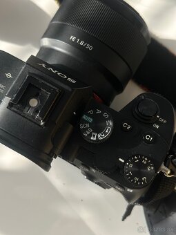 Sony Alpha A7 iii - 7