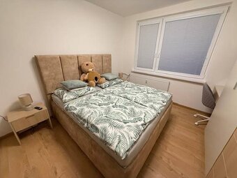 Topoľčany, 3-izbový veľkometrážny, moderný a kompletne prero - 7