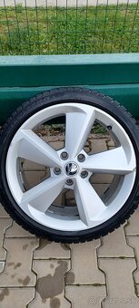 Originál Škoda R18 elektróny + pneu - 7