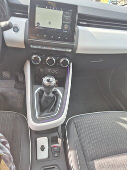 Renault Clio V 1.33 103 kW - 7