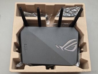 Asus GS-AX5400 - 7