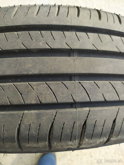 Predám letné pneu Dunlop Ensave 215/60 R17 96H - 7