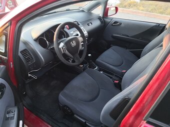 HONDA JAZZ 2005, 1.4 - 7