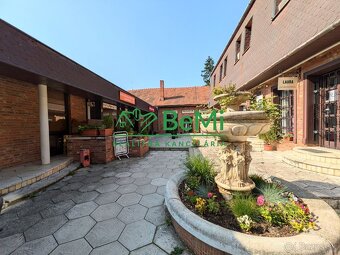 Predaj, komerčný priestor v centre - Zlaté Moravce (1215-18- - 7