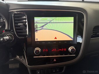 Mitsubishi Outlander 2.4i PHEV - 7