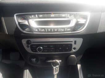 Renault Megane III grandtour 1,5dci - 7