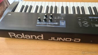 Roland JUNO D - 7
