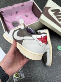 Nike Jordan 1 Retro Low Travis Scot Mocha tenisky - 7