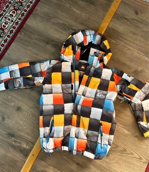 Snowboard + viazanie + topánky 42, + Bunda. - 7