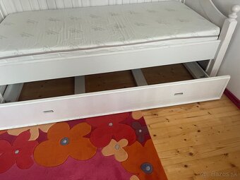 Posteľ drevená rozlozitelna - 7