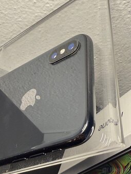 Predám Apple iPhone X 64GB Blsck Bežné známky používania - 7