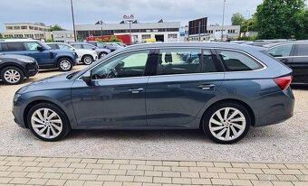 ŠKODA OCTAVIA COMBI 2.0 TDI STYLE 4X4 DSG - 7