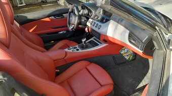 BMW Z4sDrive35i, biely, 6 stp. manual - 7
