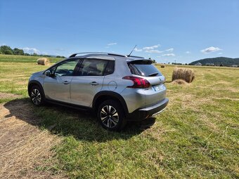 Peugeot 2008 PureTech 1.2 Automat - 7