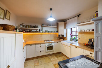 BOSEN | Rodinná farma pri Litave s pozemkom vo výmere 9 565  - 7