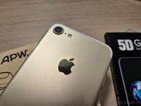 Apple iPhone 7 128GB gold, nová batéria 100% - 7