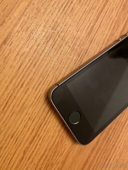 iphone SE 32GB Apple iPhone SE 32 GB - Space Grey MP822CS/A - 7