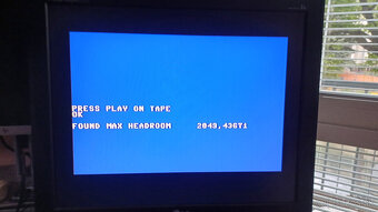 Predám kazeťák pre C64 datassette DS-1530 - 7