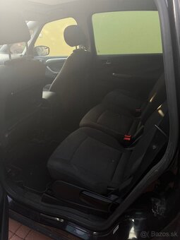 Ford s-max - 7